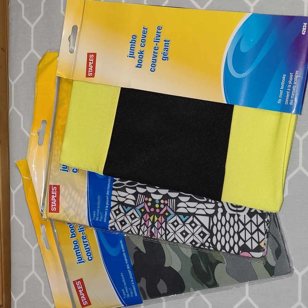 Text Book Covers Bundle of 3, Staples brand, Cool Prints, NWT